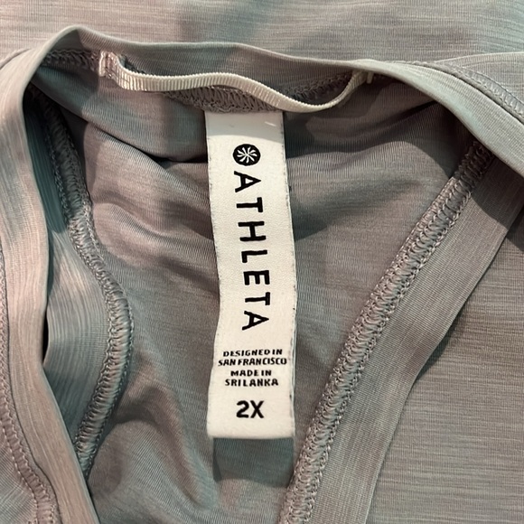 Women’s Athleta Tank top - Picture 3 of 3